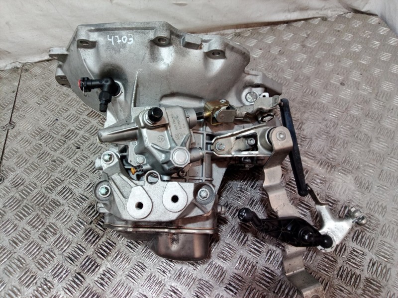 Recambio de caja cambios para opel corsa c sri referencia OEM IAM 300193851 300193851 300193851