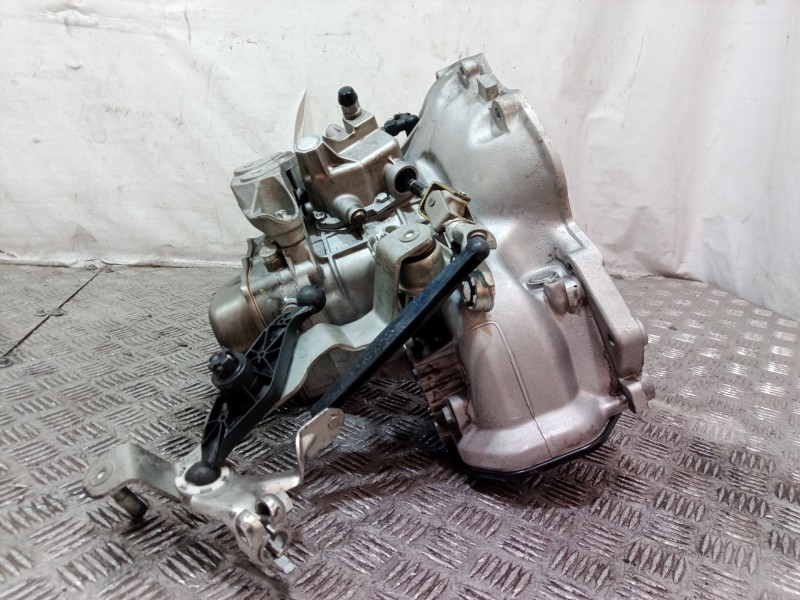 Recambio de caja cambios para opel corsa c sri referencia OEM IAM 300193851 300193851 300193851