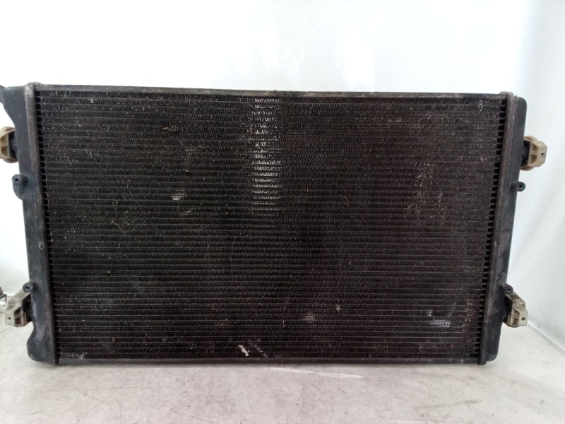 Recambio de radiador agua para audi tt (8n3/8n9) 1.8 t coupe (110kw) referencia OEM IAM   