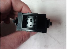 Recambio de mando elevalunas delantero derecho para toyota corolla (e12) 1.4 d-4d luna compact referencia OEM IAM 84810 84810 84 2