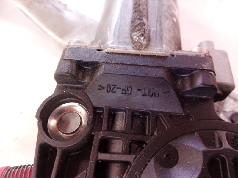 Recambio de elevalunas delantero derecho para peugeot 206 berlina xs referencia OEM IAM 9222H3 9222H3 PBTGF20