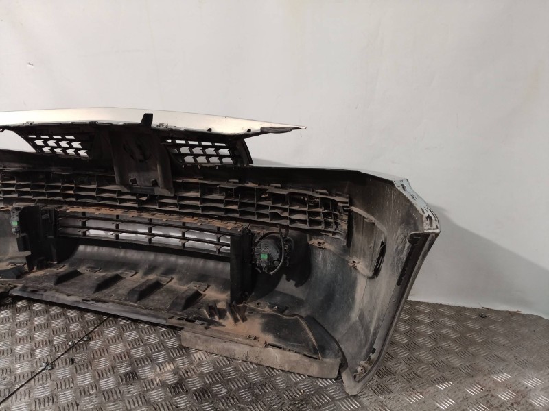 Recambio de paragolpes delantero para renault megane ii berlina 5p confort authentique referencia OEM IAM   