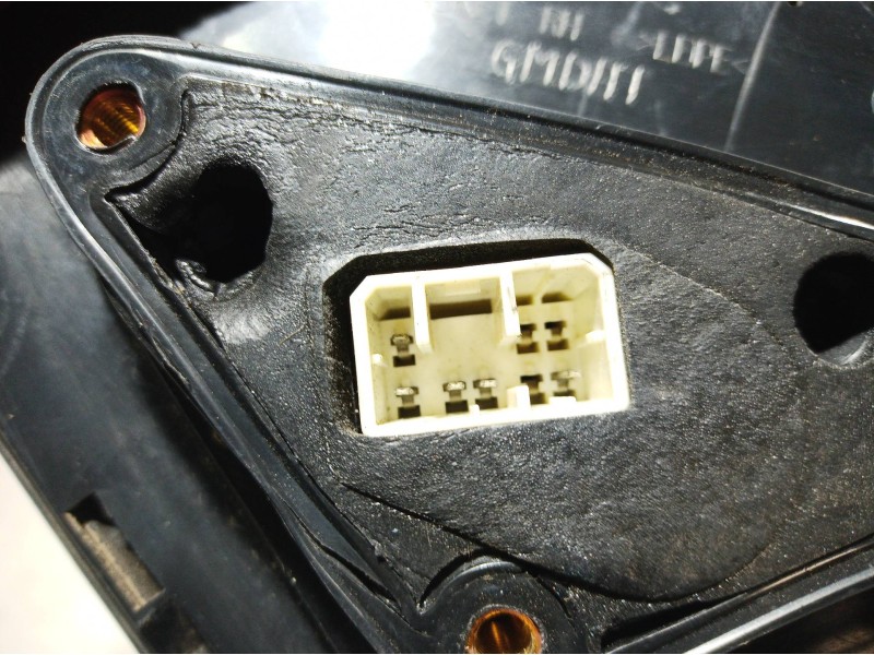 Recambio de retrovisor derecho para daewoo nubira berlina se referencia OEM IAM 015758 015758 015758