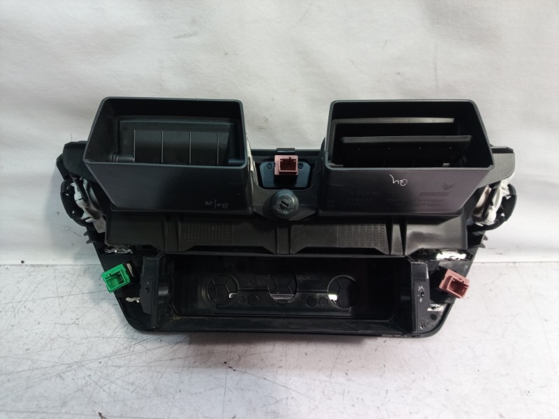Recambio de aireador para citroën c4 grand picasso exclusive plus referencia OEM IAM  9683265580 9683265580