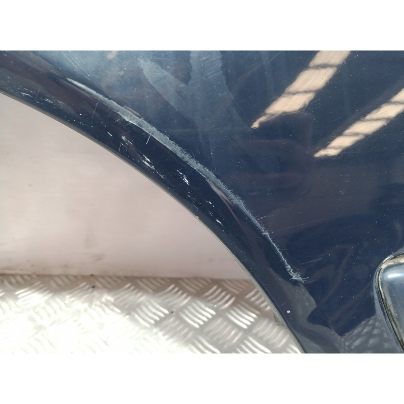 Recambio de aleta delantera izquierda para mercedes-benz clase e (w210) berlina diesel 300 diesel (210.020) referencia OEM IAM  
