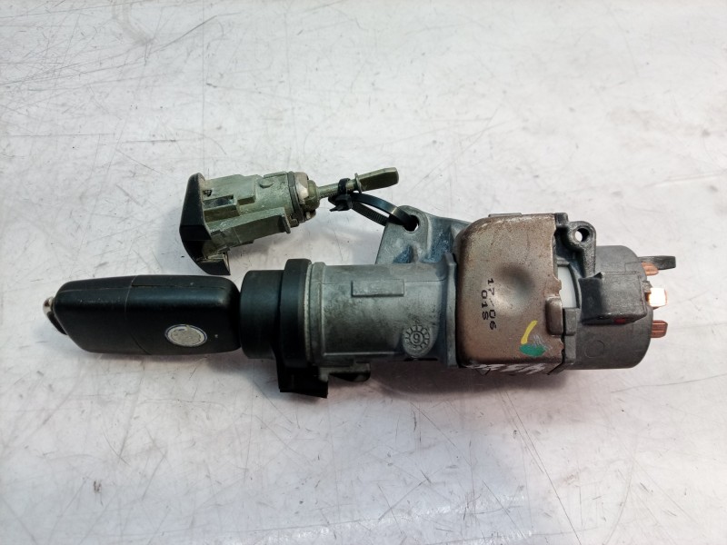 Recambio de conmutador de arranque para volkswagen polo (9n3) advance referencia OEM IAM 4B0905851 4B0905851 4B0905851