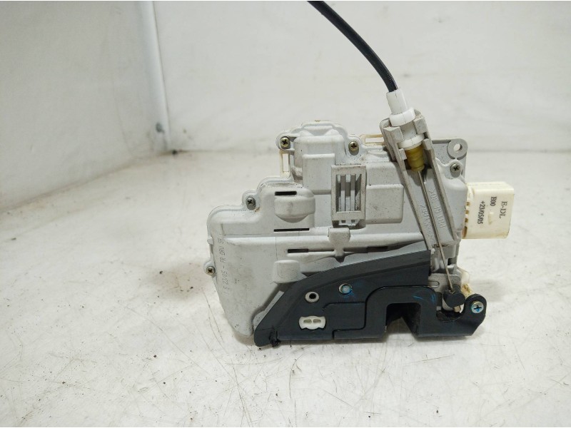Recambio de cerradura puerta delantera izquierda para audi a4 avant (8e) referencia OEM IAM 8E1837015AA 8E1837015AA 8E1837015AA Recambio de cerradura puerta delantera izquierda para audi a4 avant (8e) referencia OEM IAM 8E1837015AA 8E1837015AA 8E1837015AA
