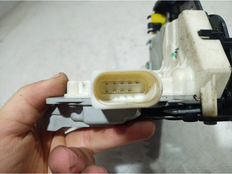 Recambio de cerradura puerta delantera izquierda para audi a4 avant (8e) referencia OEM IAM 8E1837015AA 8E1837015AA 8E1837015AA Recambio de cerradura puerta delantera izquierda para audi a4 avant (8e) referencia OEM IAM 8E1837015AA 8E1837015AA 8E1837015AA
