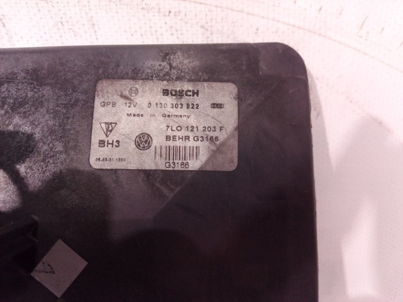 Recambio de electroventilador para volkswagen touareg (7la) tdi r5 referencia OEM IAM 7L0121203 7L0121203 0130303922