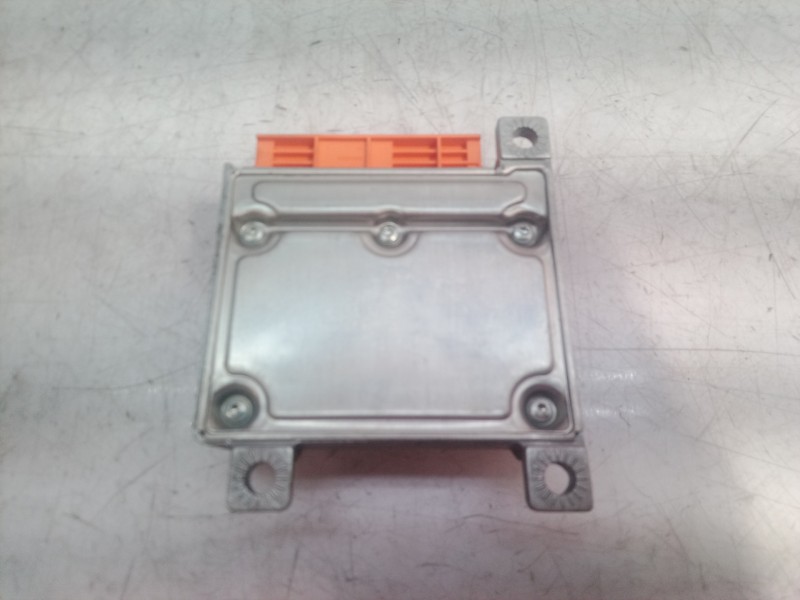 Recambio de centralita airbag para mercedes-benz clase e (w210) berlina diesel 300 diesel (210.020) referencia OEM IAM 001820002