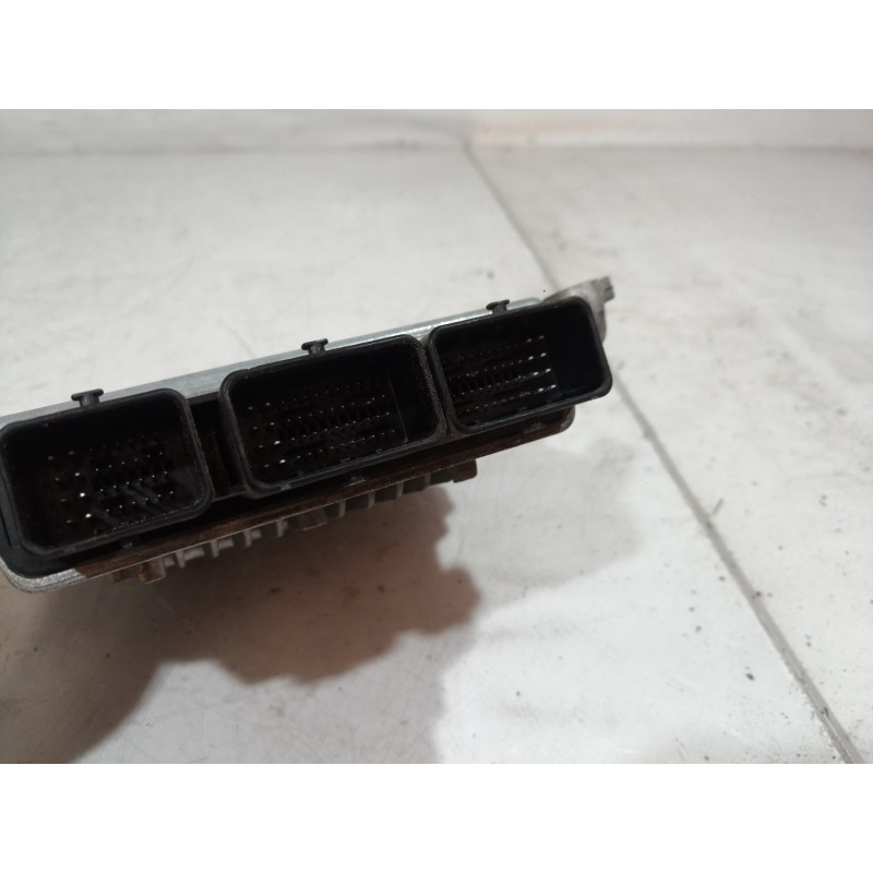 Recambio de centralita motor uce para ford focus berlina (cap) ambiente (d) referencia OEM IAM S118770001 S118770001 S118770001