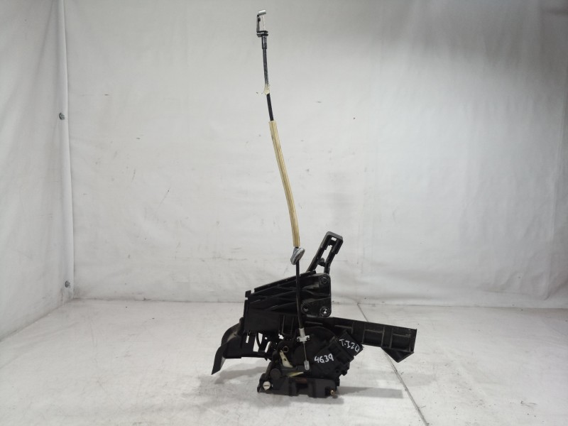 Recambio de cerradura puerta trasera izquierda para ford focus berlina (cap) ambiente (d) referencia OEM IAM 5041667 5041667 504