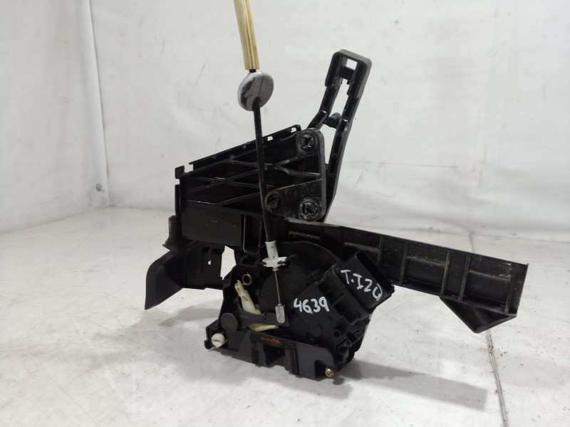 Recambio de cerradura puerta trasera izquierda para ford focus berlina (cap) ambiente (d) referencia OEM IAM 5041667 5041667 504