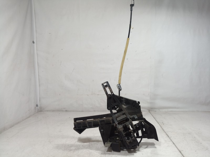 Recambio de cerradura puerta trasera izquierda para ford focus berlina (cap) ambiente (d) referencia OEM IAM 5041667 5041667 504