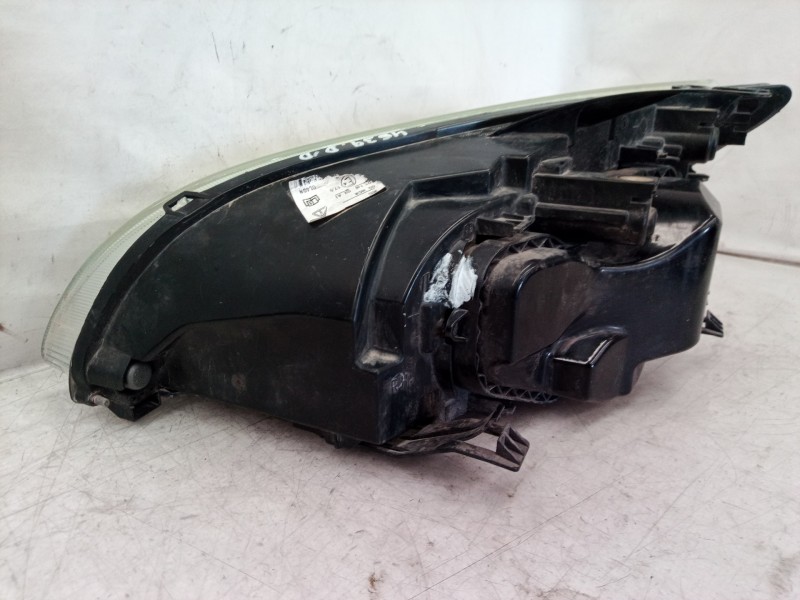 Recambio de faro derecho para ford focus berlina (cap) ambiente (d) referencia OEM IAM 1480979 1480979 1480979