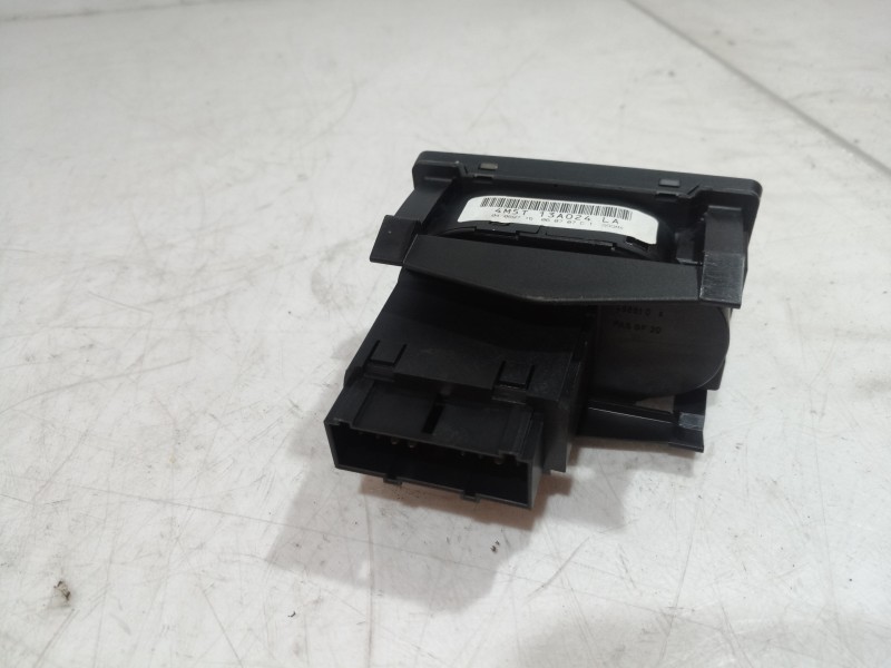 Recambio de mando luces para ford focus berlina (cap) ambiente (d) referencia OEM IAM 1318961 1318961 1318961