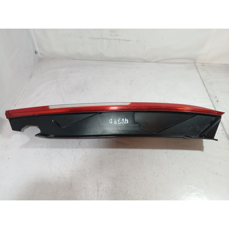 Recambio de piloto trasero derecho para ford focus berlina (cap) ambiente (d) referencia OEM IAM 4M5113A602AB 4M5113A602 4M5113A