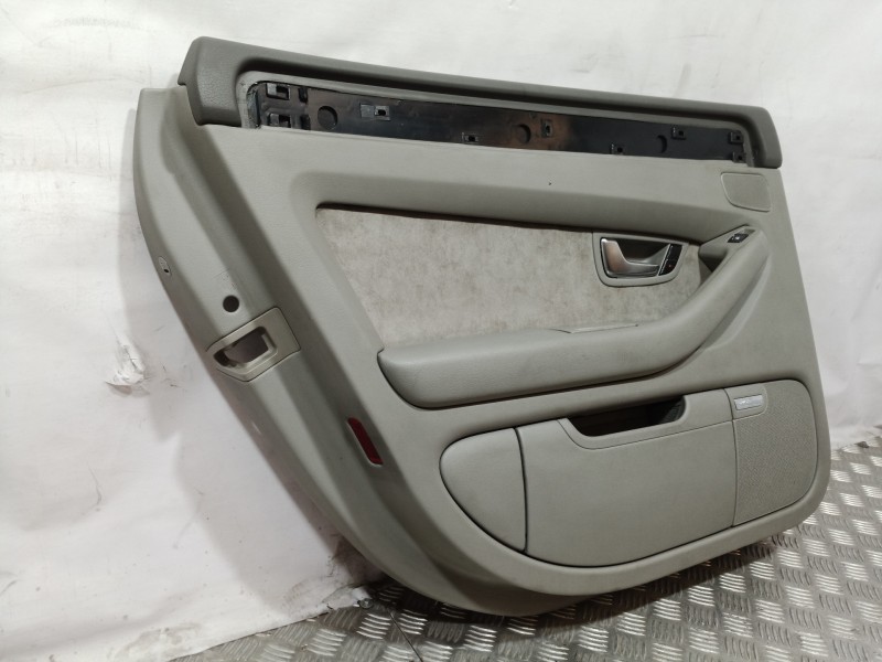 Recambio de guarnecido puerta trasera izquierda para audi a8 (4e2) 3.7 quattro referencia OEM IAM   