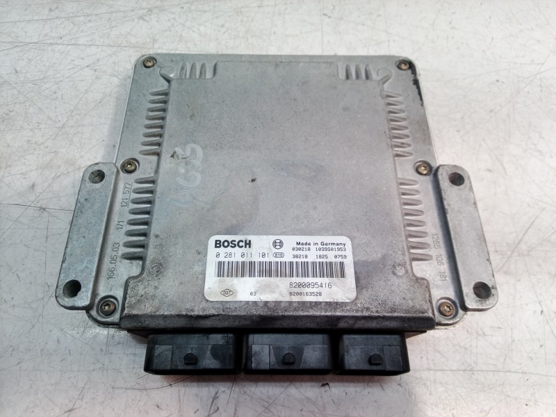Recambio de centralita motor uce para renault laguna ii grandtour (kg0) dynamique referencia OEM IAM 0281011101 0281011101 82000