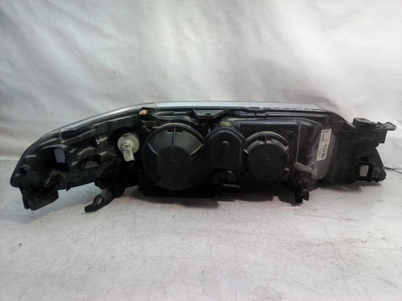 Recambio de faro izquierdo para renault laguna ii grandtour (kg0) dynamique referencia OEM IAM 7701048927 7701048927 7701048927