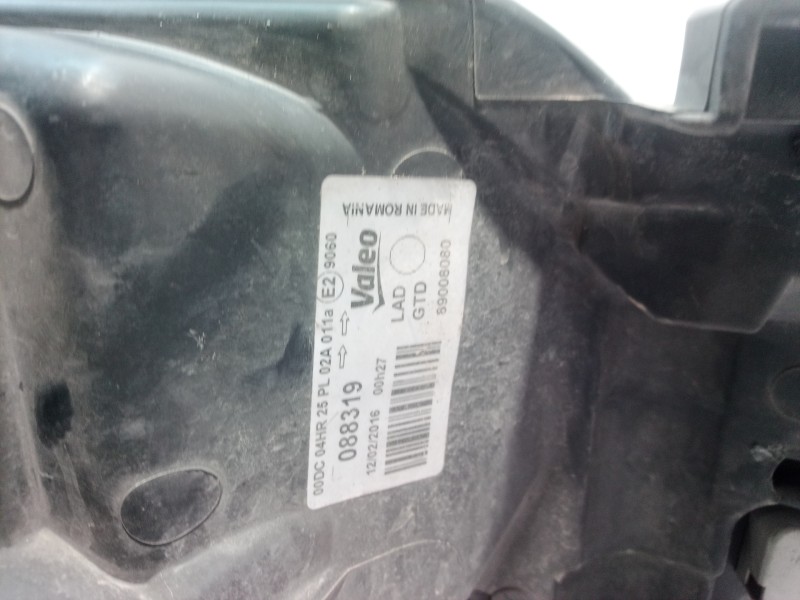 Recambio de faro izquierdo para renault laguna ii grandtour (kg0) dynamique referencia OEM IAM 7701048927 7701048927 7701048927