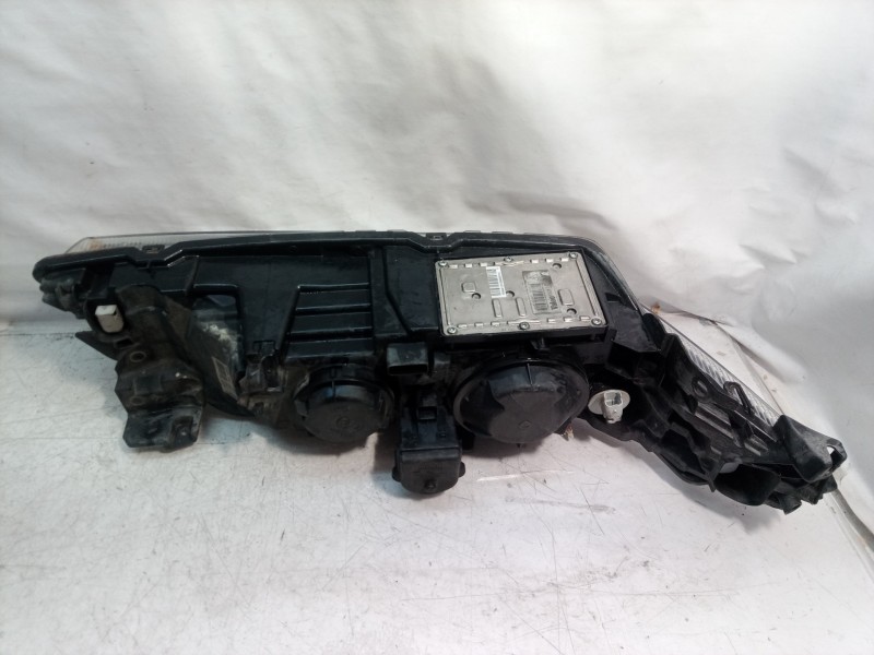 Recambio de faro izquierdo para renault laguna ii grandtour (kg0) dynamique referencia OEM IAM 7701048927 7701048927 7701048927