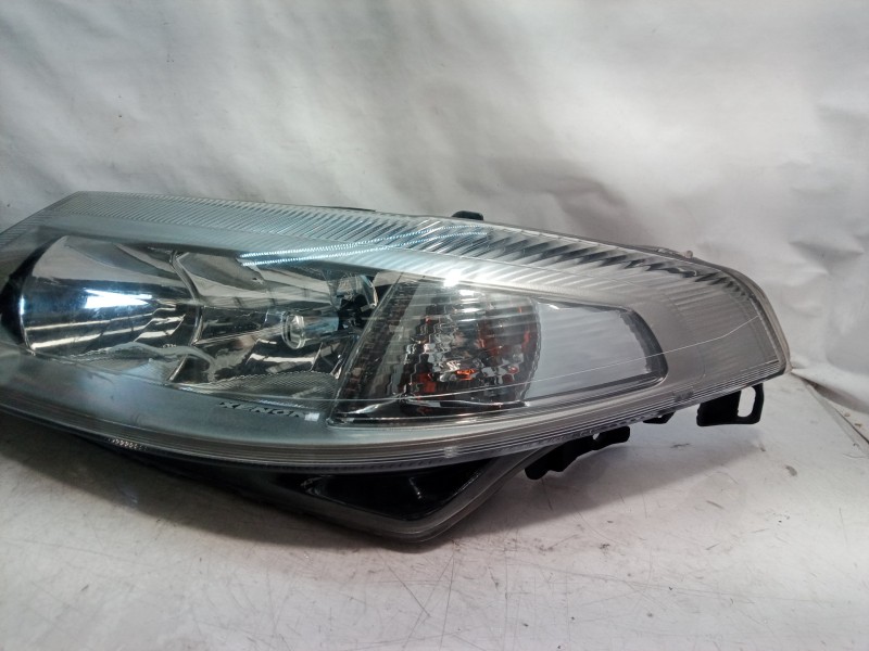 Recambio de faro izquierdo para renault laguna ii grandtour (kg0) dynamique referencia OEM IAM 7701048927 7701048927 7701048927