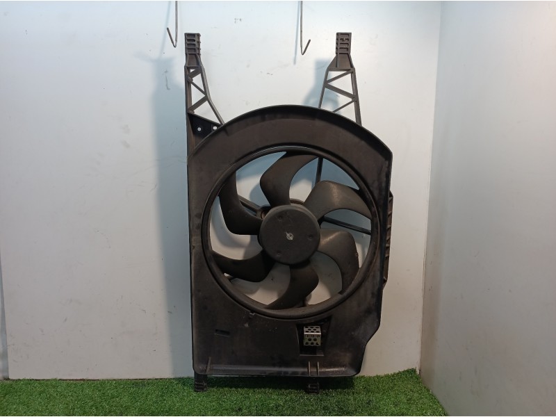 Recambio de electroventilador para renault laguna ii (bg0) authentique referencia OEM IAM 1831070 1831070 8200025635