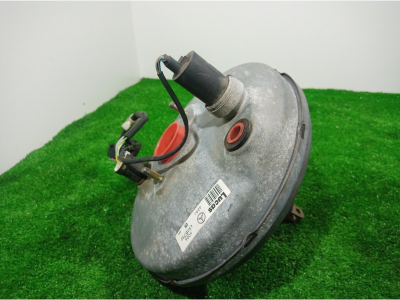 Recambio de servofreno para mercedes-benz clase clk (w208) coupe 200 (208.335) referencia OEM IAM A004305730 A004305730 A0043057