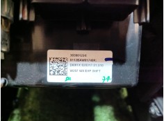 Recambio de consola central tras. para mahindra xuv 500 xuv 500 fwd w6 referencia OEM IAM 303001224 0112BAW00620K 304103302 2