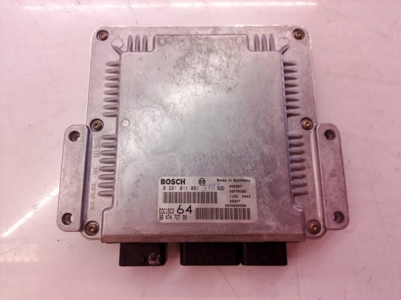 Recambio de centralita motor uce para peugeot 307 (s1) xr referencia OEM IAM 0281011081 0281011081 9647472780