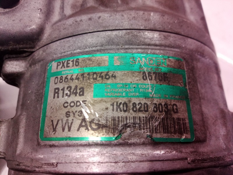 Recambio de compresor aire acondicionado para volkswagen golf v berlina (1k1) trendline referencia OEM IAM 1K0820803G 1K0820803 