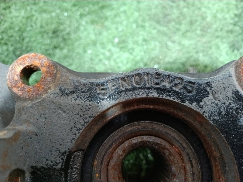 Recambio de mangueta delantera izquierda para dodge caliber s referencia OEM IAM SNP018425 SNP018425 SNP018425