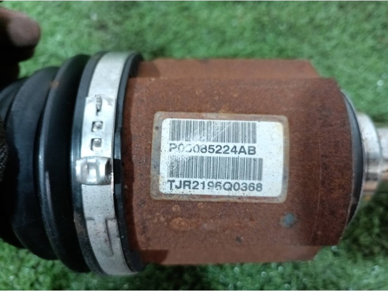 Recambio de transmision delantera izquierda para dodge caliber s referencia OEM IAM P05085224AB P05085224AB P05085224