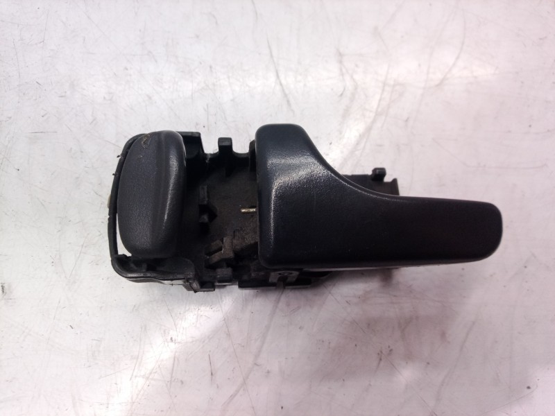 Recambio de maneta interior delantera izquierda para nissan terrano/terrano.ii (r20) elegance referencia OEM IAM 806710F000  