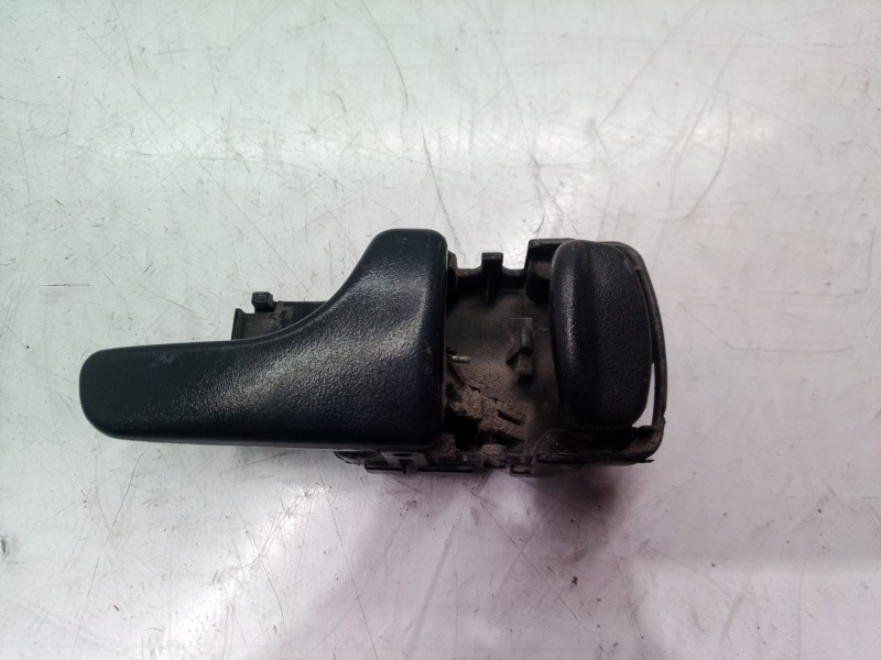 Recambio de maneta interior trasera derecha para nissan terrano/terrano.ii (r20) elegance referencia OEM IAM   