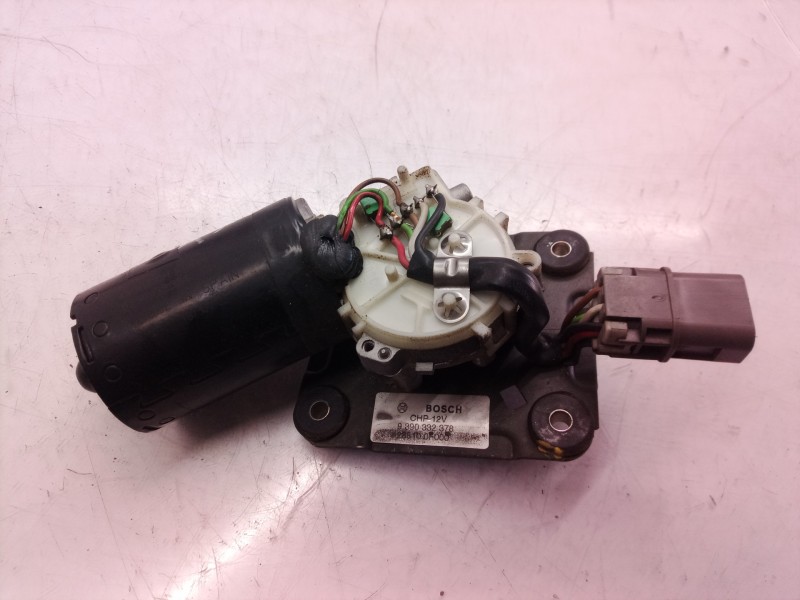 Recambio de motor limpia delantero para nissan terrano/terrano.ii (r20) elegance referencia OEM IAM 9390332378 9390332378 288100