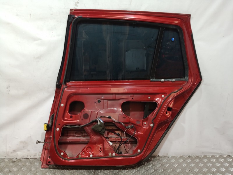 Recambio de puerta trasera derecha para renault laguna ii grandtour (kg0) dynamique referencia OEM IAM 7751471663 7751471663 775