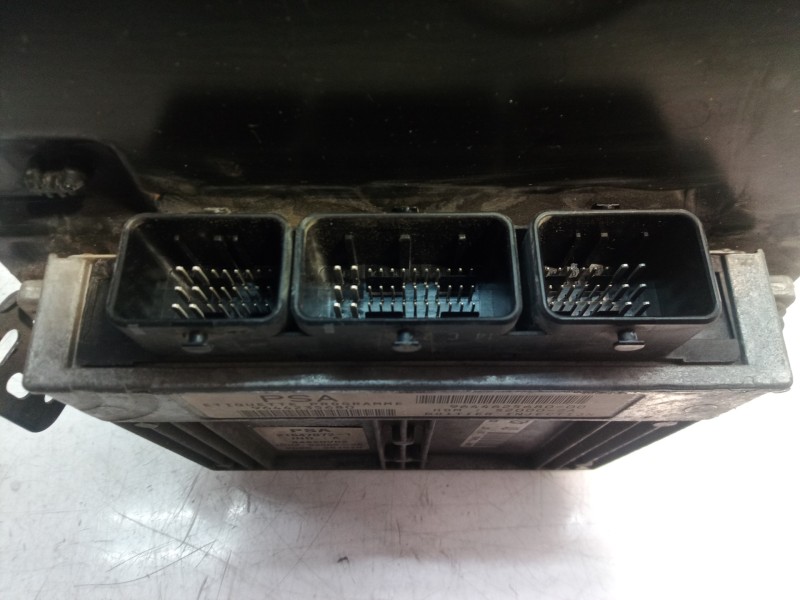 Recambio de centralita motor uce para peugeot 206 berlina e-music referencia OEM IAM 9644235680 9644235680 21647072