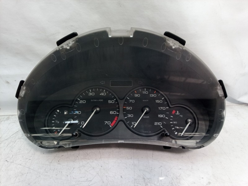 Recambio de cuadro instrumentos para peugeot 206 berlina e-music referencia OEM IAM 9645096180 9645096180 9645096180