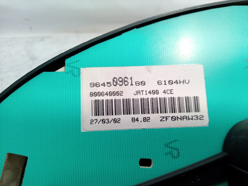 Recambio de cuadro instrumentos para peugeot 206 berlina e-music referencia OEM IAM 9645096180 9645096180 9645096180