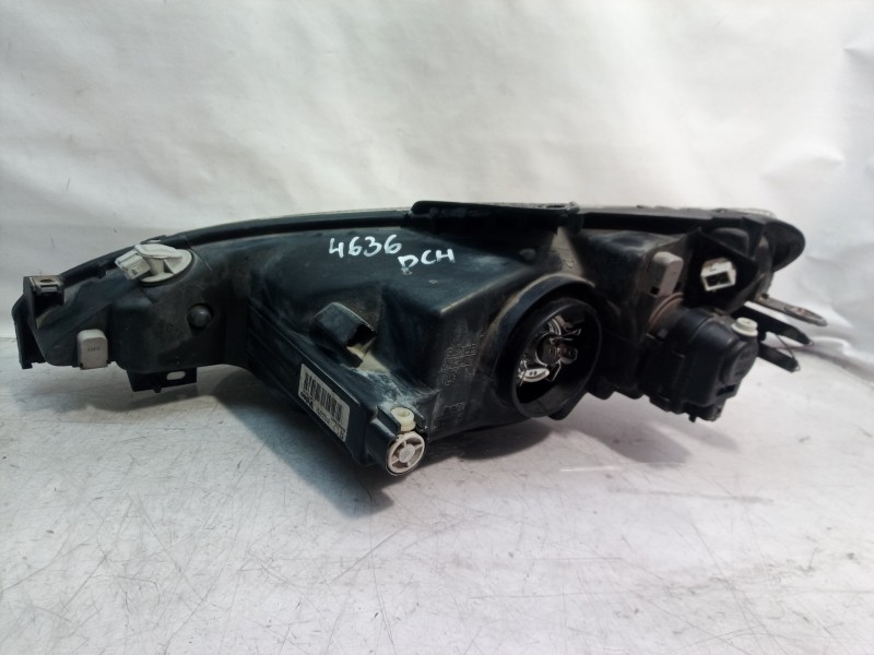 Recambio de faro derecho para peugeot 206 berlina e-music referencia OEM IAM 89005131 89005131 89005131