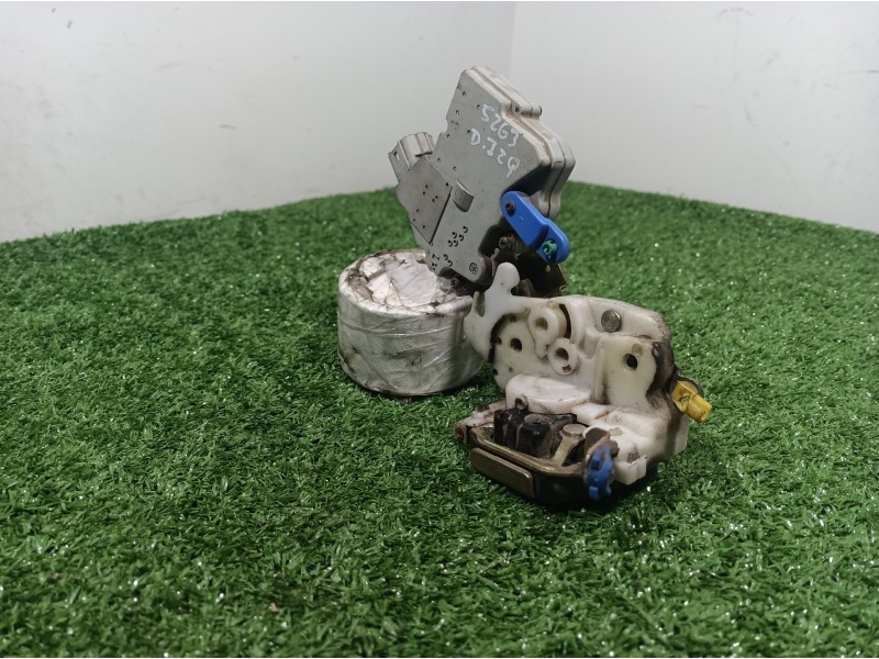 Recambio de cerradura puerta delantera izquierda para nissan terrano/terrano.ii (r20) sport referencia OEM IAM   