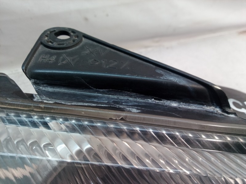 Recambio de faro derecho para peugeot 206 berlina e-music referencia OEM IAM 89005131 89005131 89005131