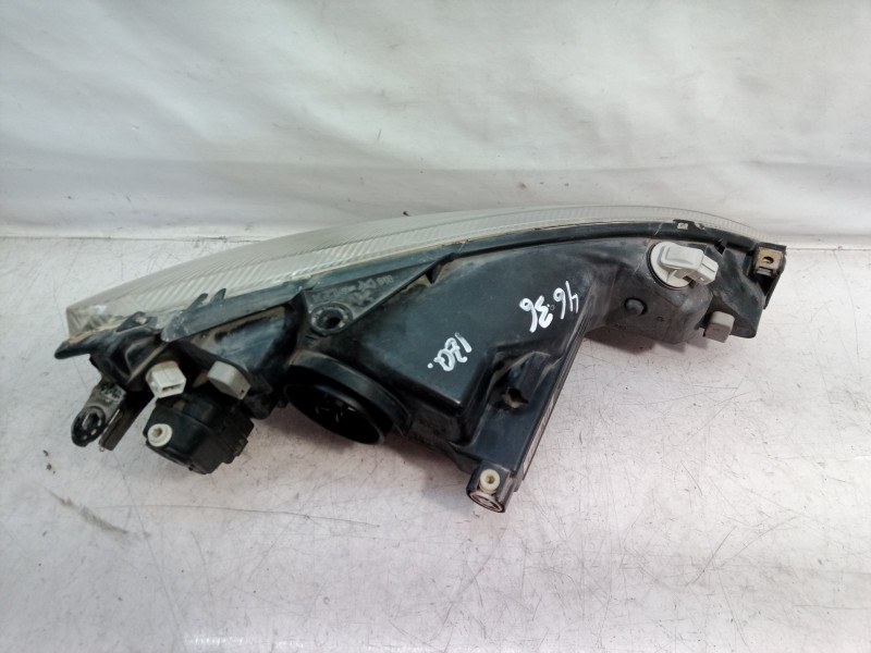 Recambio de faro izquierdo para peugeot 206 berlina e-music referencia OEM IAM 9640559580 9640559580 9640559580