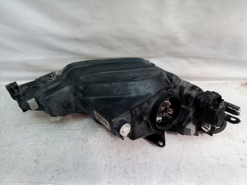 Recambio de faro izquierdo para peugeot 206 berlina e-music referencia OEM IAM 9640559580 9640559580 9640559580