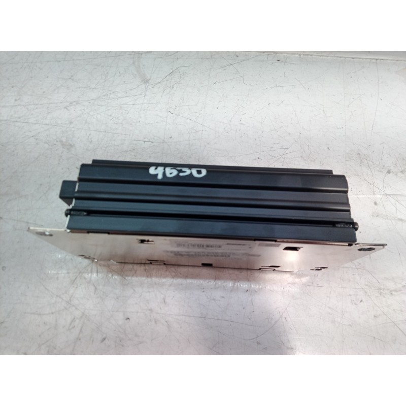 Recambio de sistema audio / radio cd para audi a8 (4e2) 3.7 quattro referencia OEM IAM 4E0035223A 4E0035223 4E0910223