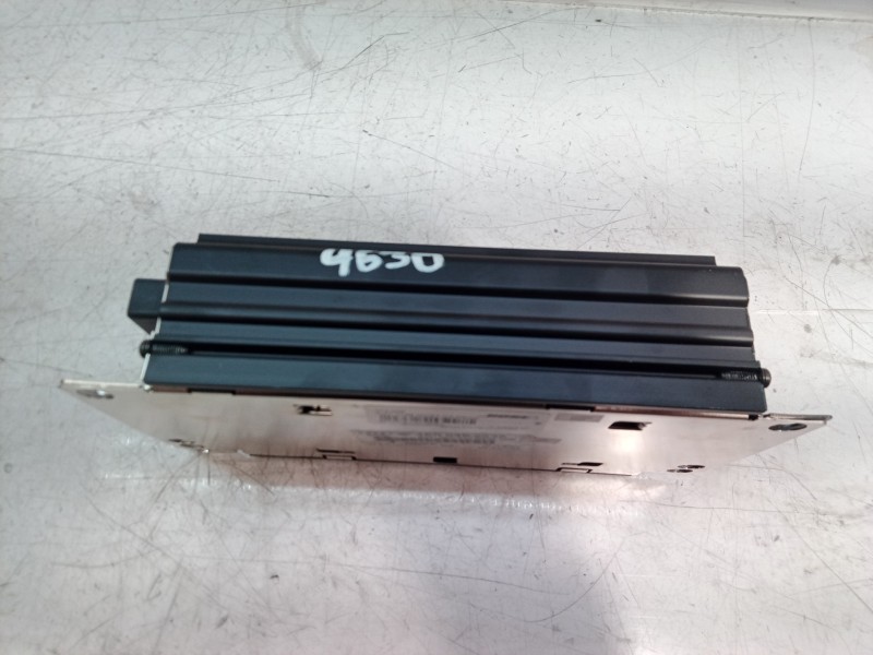 Recambio de sistema audio / radio cd para audi a8 (4e2) 3.7 quattro referencia OEM IAM 4E0035223A 4E0035223 4E0910223