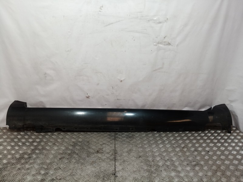 Recambio de estribos laterales para audi a8 (4e2) 3.7 quattro referencia OEM IAM   