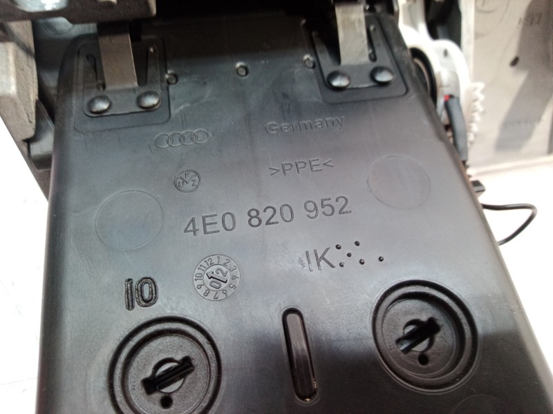 Recambio de aireador para audi a8 (4e2) 3.7 quattro referencia OEM IAM 4E1857186 4E1857186 4E0820952